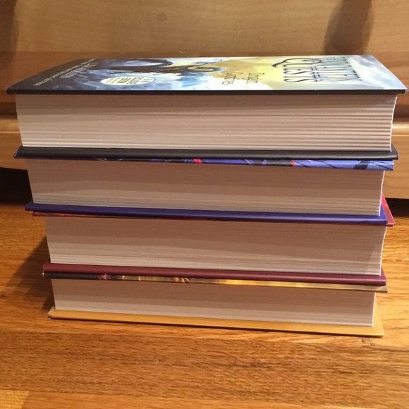 The Unwanteds Quests (Books 1-4) by Lisa McMann - Picture 5 of 5